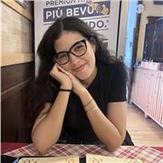 Profesora de Inglés y Francés, lista para ayudar a mejorar y practicar su idioma!